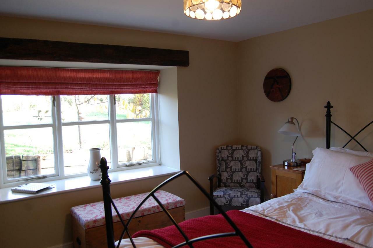 Home Barn Bed And Breakfast Yeovil Eksteriør billede