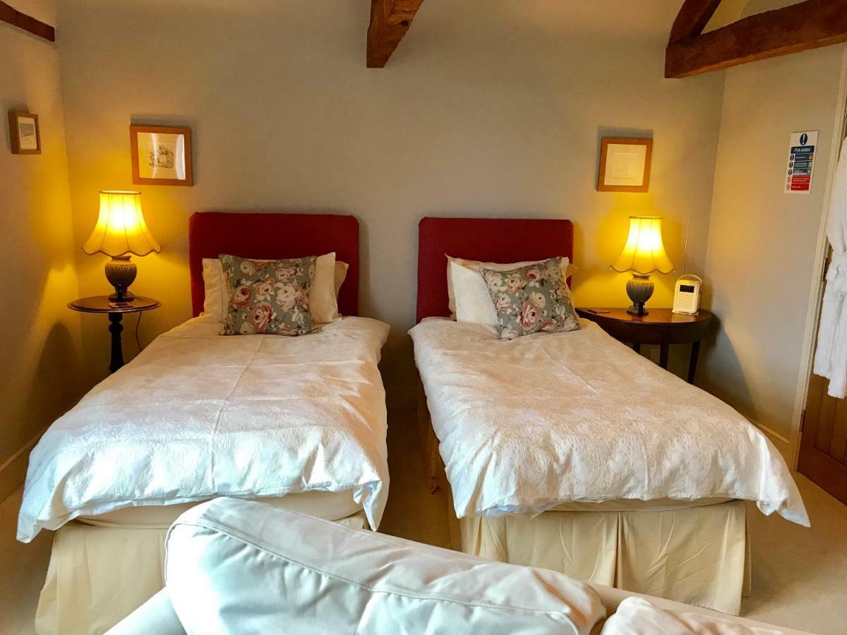 Home Barn Bed And Breakfast Yeovil Eksteriør billede